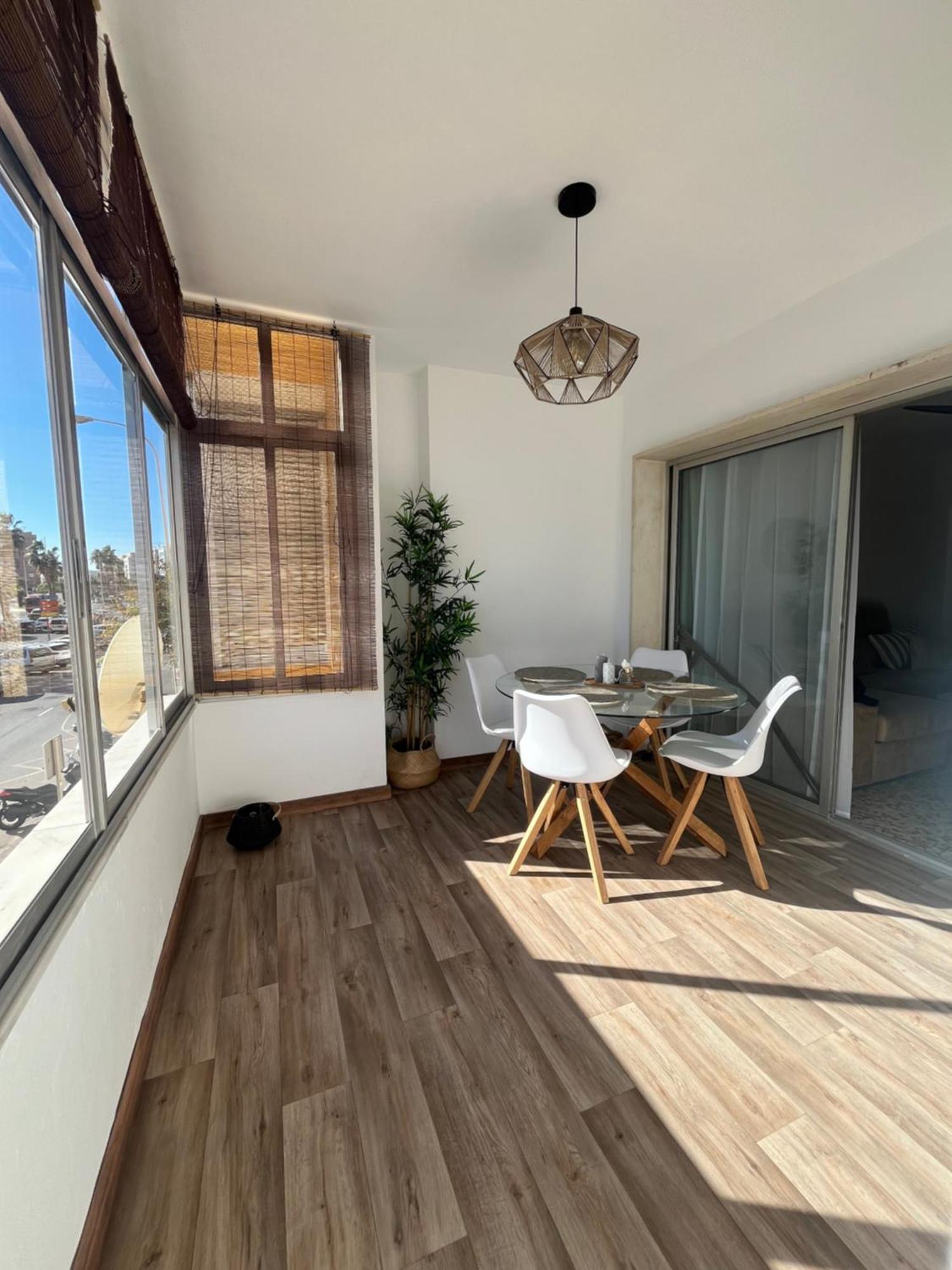 Love Rent4 Malaga Huelin Εξωτερικό φωτογραφία