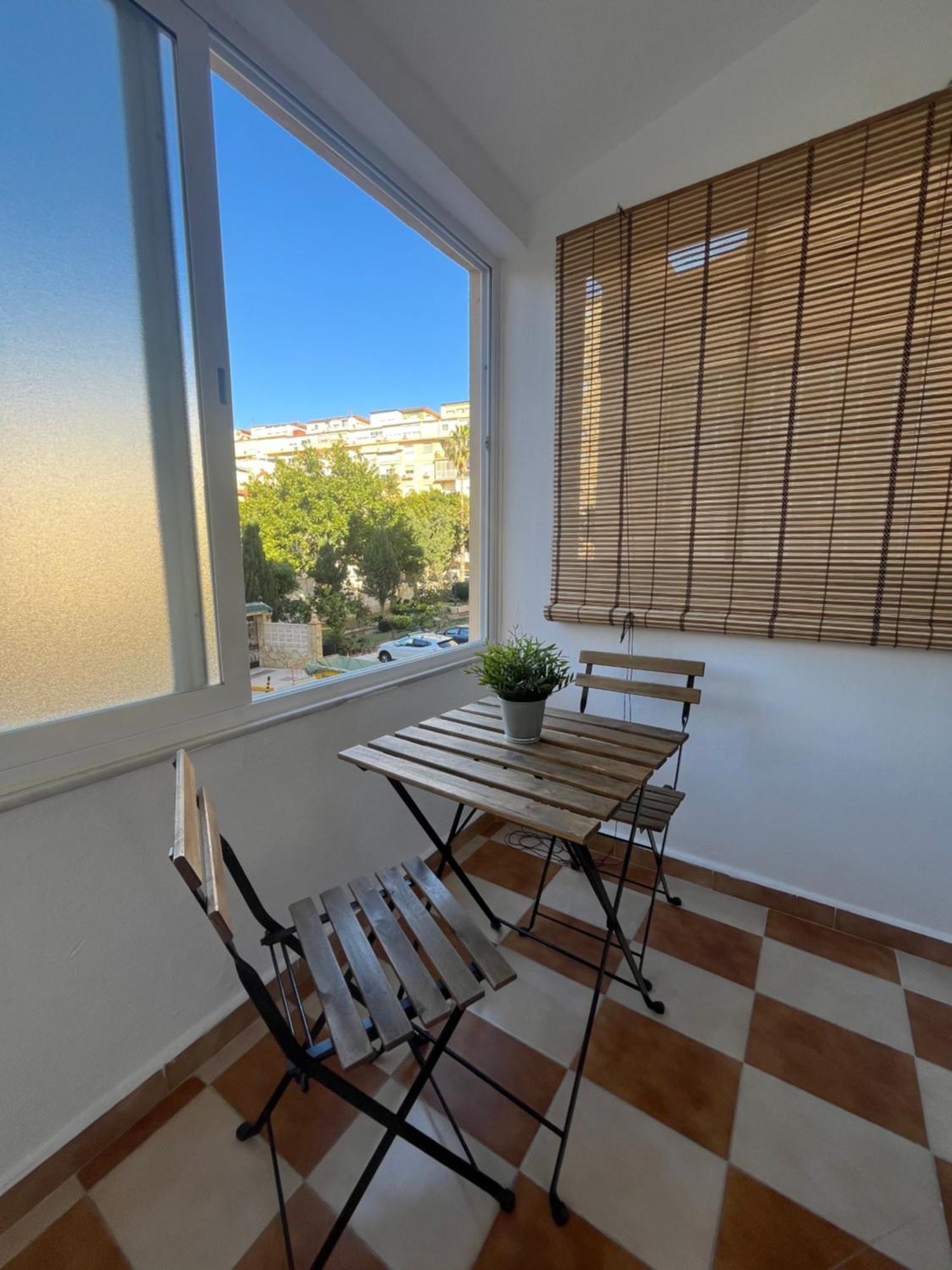 Love Rent4 Malaga Huelin Εξωτερικό φωτογραφία