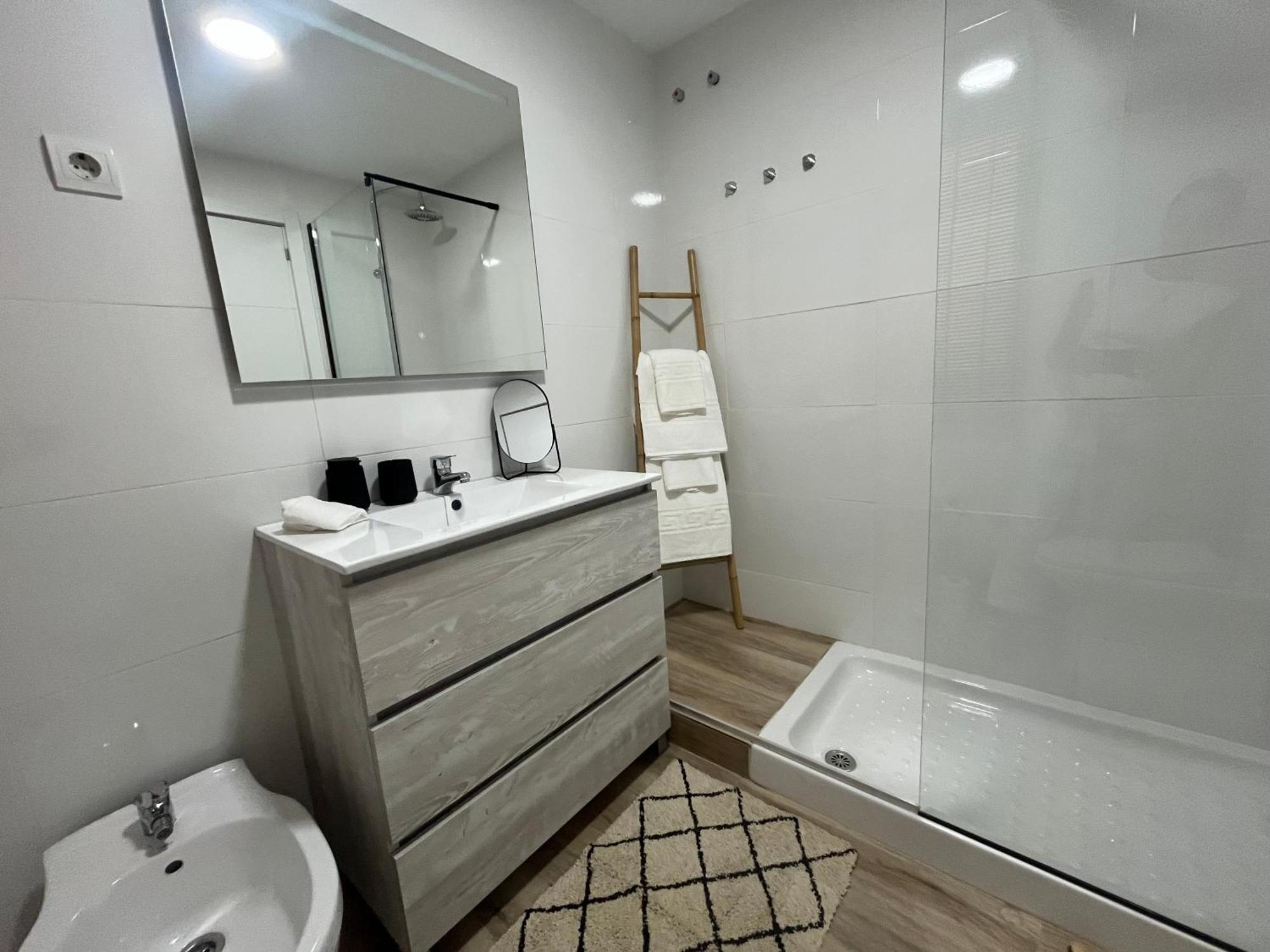 Love Rent4 Malaga Huelin Εξωτερικό φωτογραφία