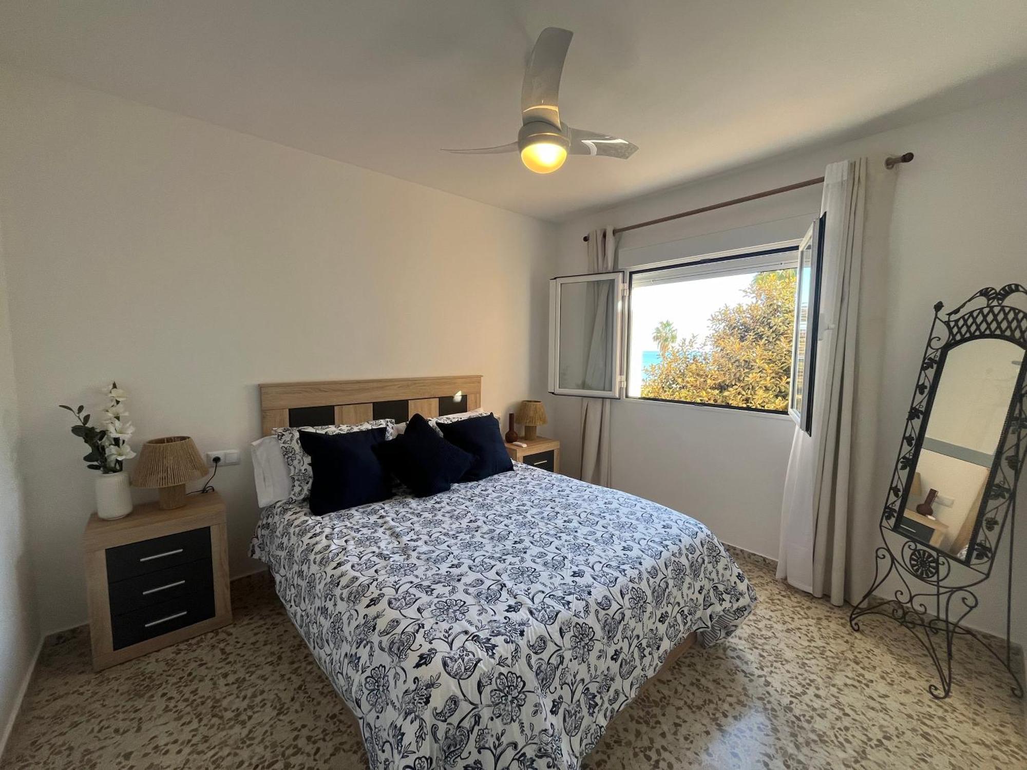 Love Rent4 Malaga Huelin Εξωτερικό φωτογραφία